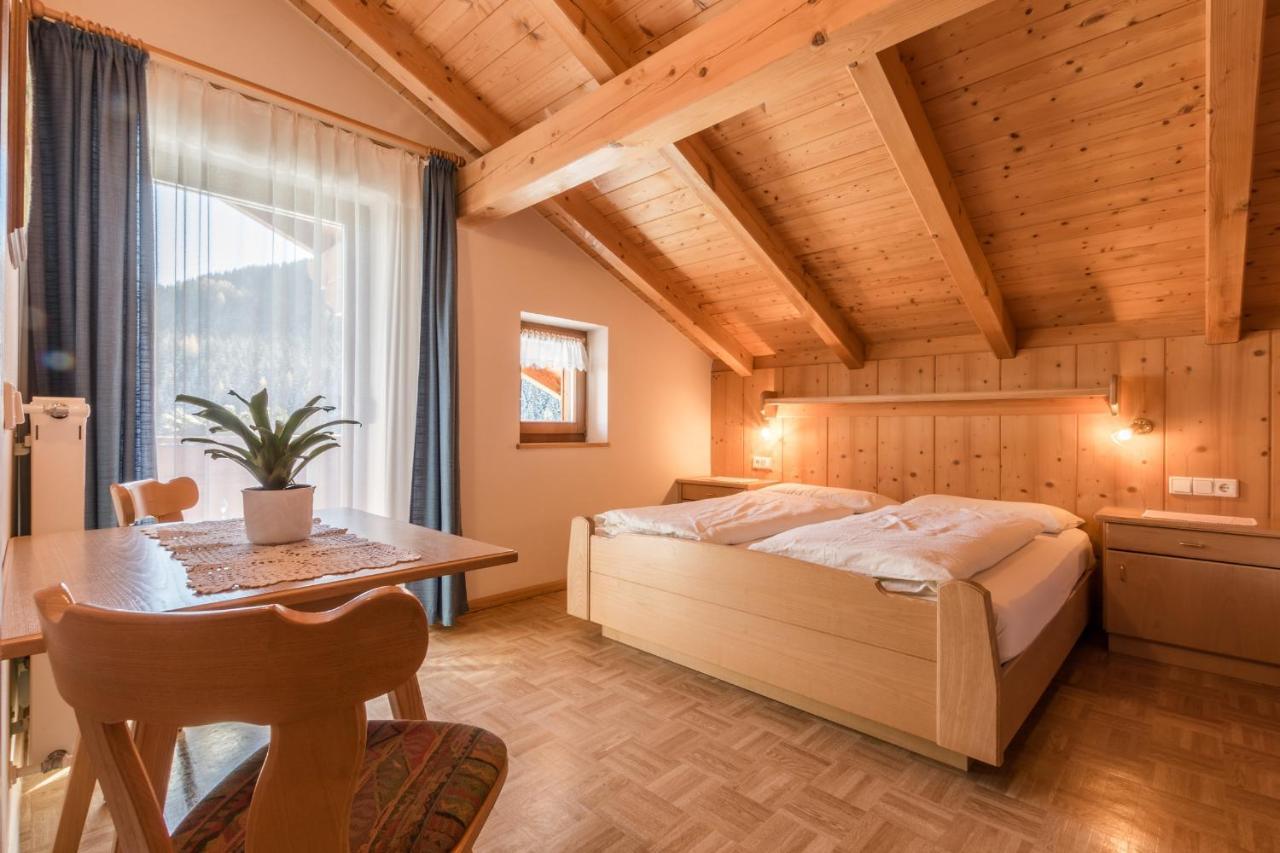 Aparthotel Garnì Tlisüra La Villa  Exterior foto