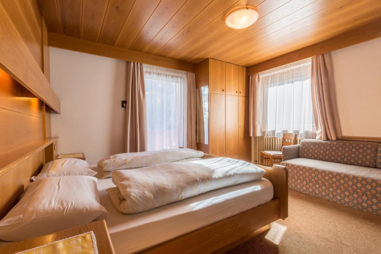 Aparthotel Garnì Tlisüra La Villa  Exterior foto