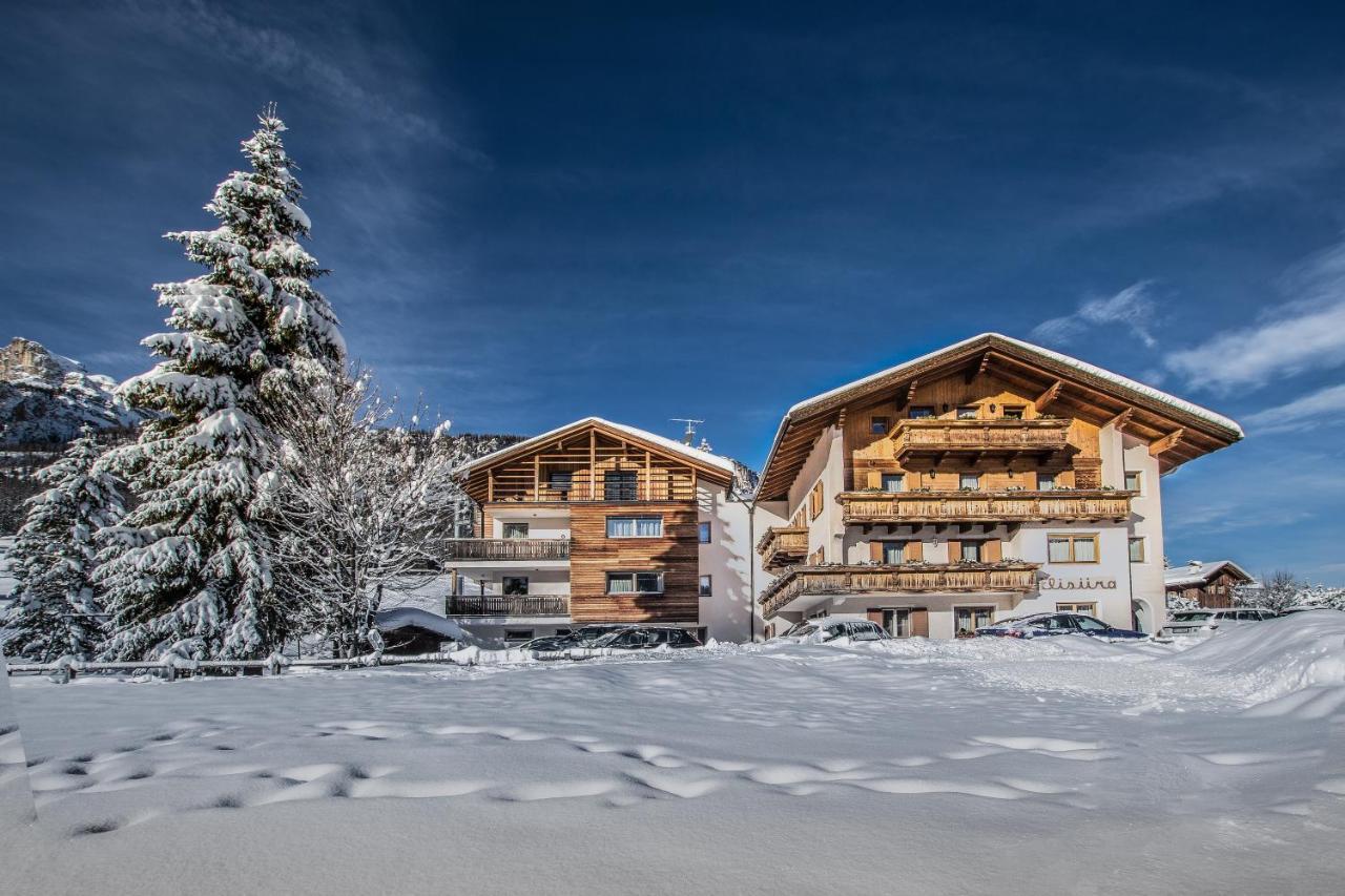 Aparthotel Garnì Tlisüra La Villa  Exterior foto